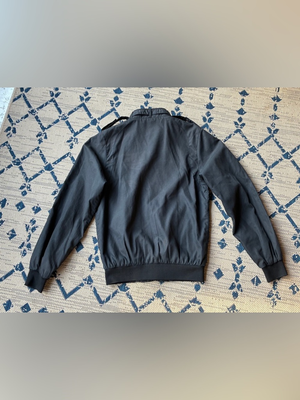 Member's Only Jacket - Made in Korea - Vintage - Picture 8 of 12